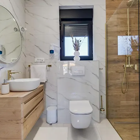 Holiday Oasis By Interhome
